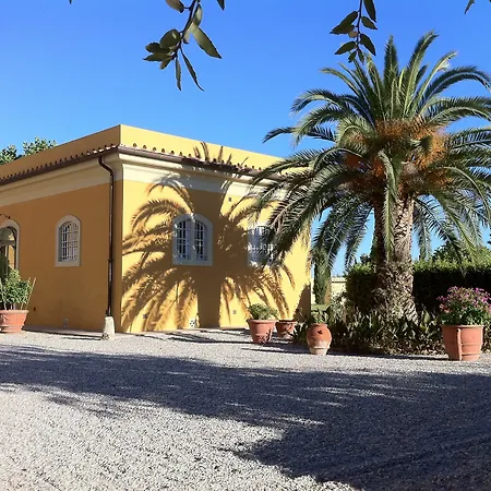 Graziani Farm stay *
